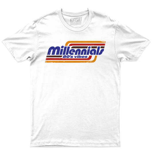 [kintu:1qTqLVP8mwTsE7ZCIlDrU5JlNx6Fhbez5:41d979d0e77032237b6c1cdfdecea5b5] T-Shirt bianca Generazione Y Millennials Anni 80 con grafica rétro