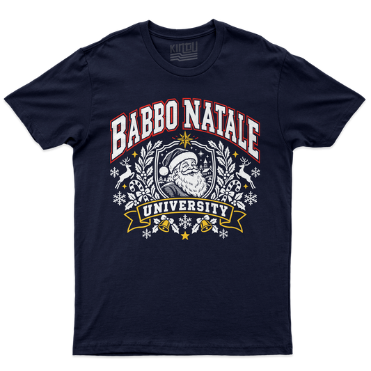 [kintu:1pSUotY3GhB3jxMMEf2GJzkDLIauBpIcj:090a09de61f79d45e0179f83d8fe982b] T-shirt blu navy con grafica Babbo Natale University Xmas, renne e fiocchi di neve